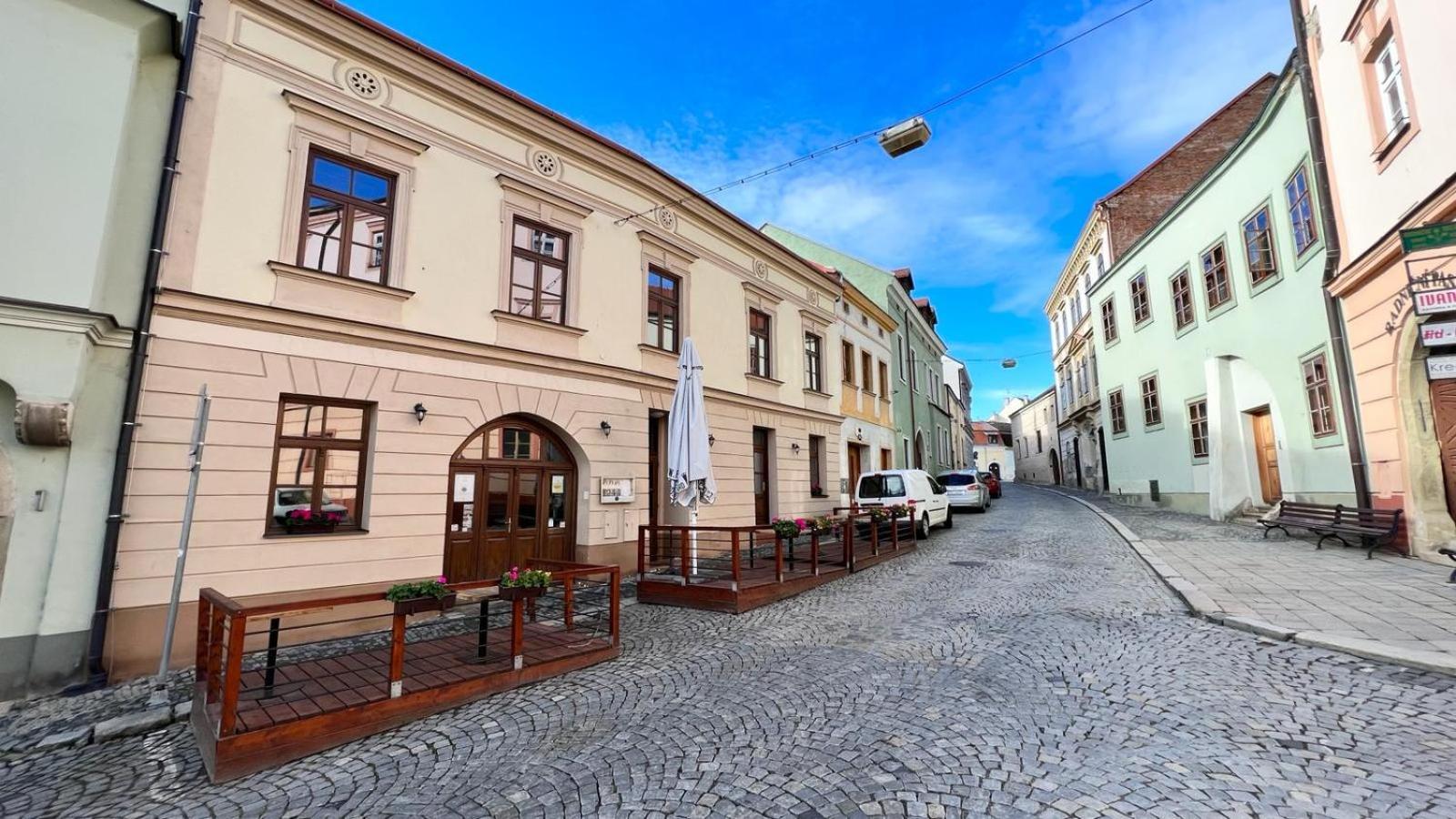 Penzion U Radnice, Byt 3 Znojmo Ngoại thất bức ảnh